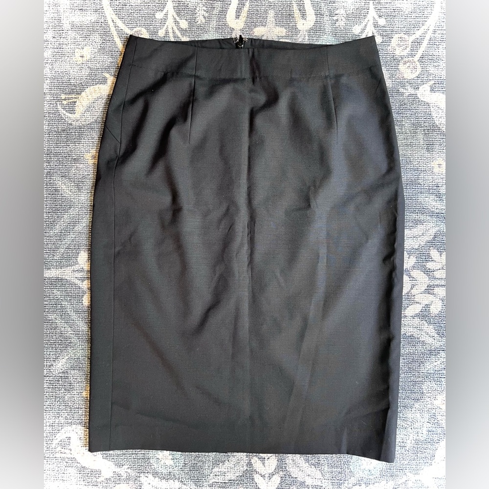 Banana Republic Black Knee-Length Pencil Skirt